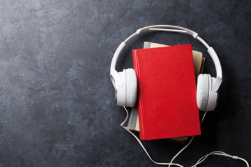 Bajki do słuchania dla dzieci – jakie korzyści płyną z audiobooków?